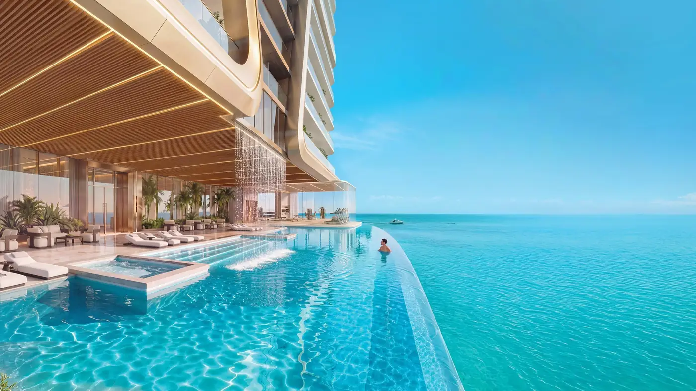 Infinity pool on level 33